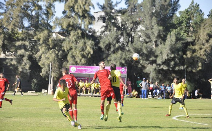 حقق فريق شباب جباليا فوزاً صعباً على نظيره بين لاهيا 1-0 في المباراة التي أقيمت على ملعب بيت لاهيا شمال قطاع غزة، ضمن منافسات الأسبوع الأول لدوري الدرجة الأولى.

ويدين "ثوار الشمال" بفوزه إ