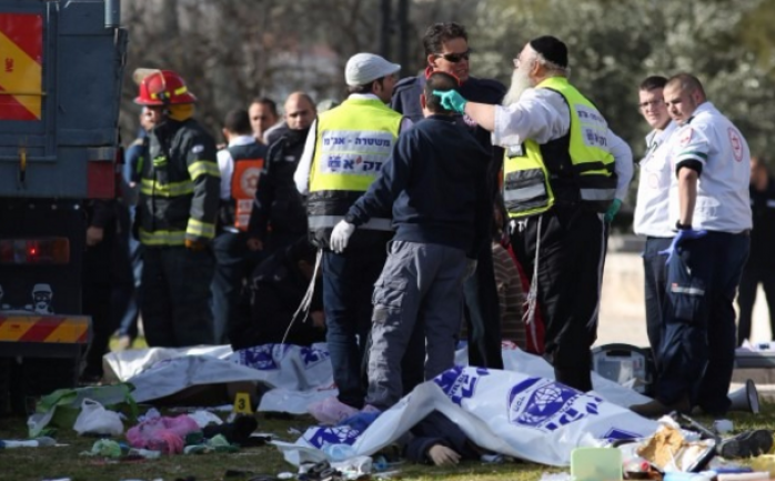 نفذ الفلسطيني فادي القنبر الذي يقطن في حي جبل المكبر بمدينة القدس المحتلة قبل الإعلان عن استشهاده، عمليته بواسطة شاحنة كبيرة من نوع &quot;مرسيدس&quot;.

واستخدم